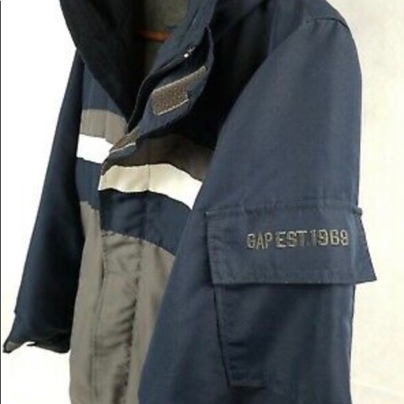 ☃️GAP KIDS 1969 Boys Size L Hooded Navy & Grey Coat☃️ - Picture 3 of 6